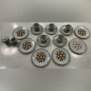 Vintage Folk Art 18 piece mini porcelain tea set, Made in Japan